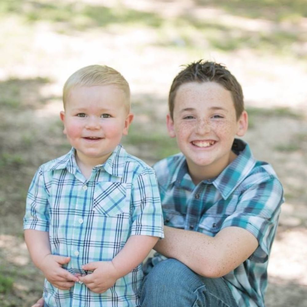 Meet your Posher, April